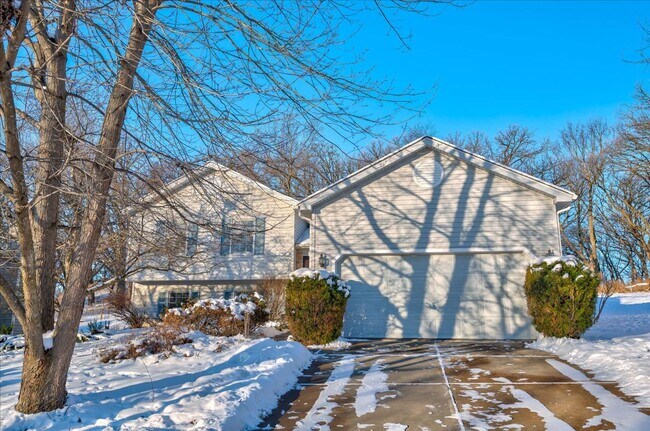 2806 Wentworth Dr in Madison, WI - Building Photo - Building Photo