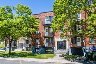 4561-4581 Barclay Av in Montréal, QC - Building Photo - Building Photo