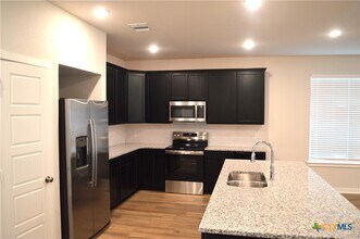 1911 Meridian Lp in Temple, TX - Building Photo - Building Photo