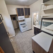 1043 S 200 W in Salt Lake City, UT - Building Photo - Building Photo