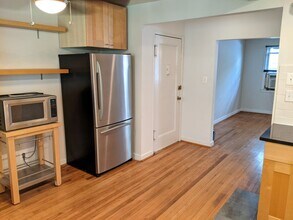 2225 Washington Ave in Silver Spring, MD - Building Photo - Building Photo