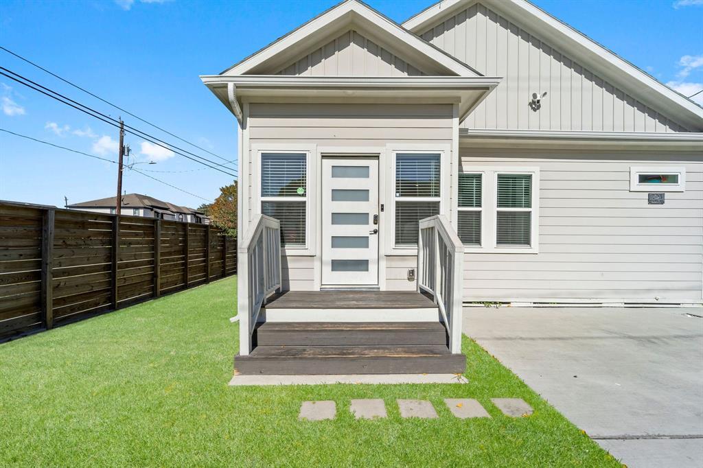 507 Carl St in Houston, TX - Building Photo