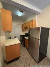 1610 Massachusetts Ave, Unit 1 in Cambridge, MA - Foto de edificio - Building Photo