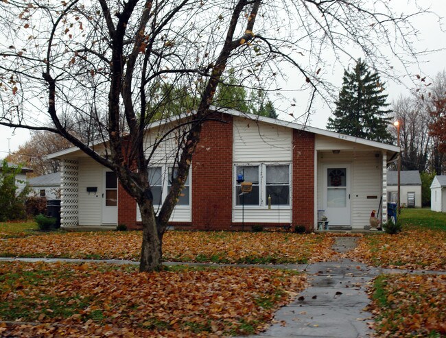 638-640 Clinton Ct in Findlay, OH - Foto de edificio - Building Photo