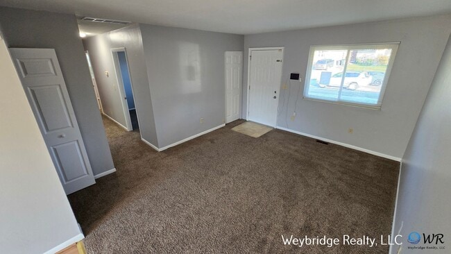11336 Gravenhurst Dr in Cincinnati, OH - Building Photo - Building Photo