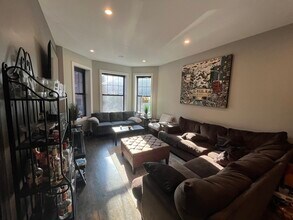 1215 N Wolcott Ave in Chicago, IL - Building Photo - Building Photo