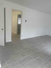 16881 Sims Lane in Huntington Beach, CA - Building Photo - Building Photo