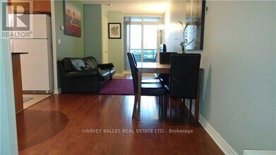 17 Barberry Pl in Toronto, ON - Building Photo - Building Photo