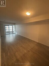75-6175 E Liberty St in Toronto, ON - Building Photo - Building Photo