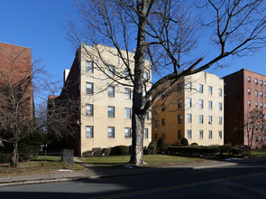 276 Collins St in Hartford, CT - Building Photo - Building Photo