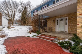 13 Piedmont Ct in Madison, WI - Building Photo - Building Photo