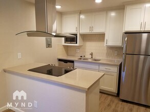 2522 T St in Sacramento, CA - Foto de edificio - Building Photo