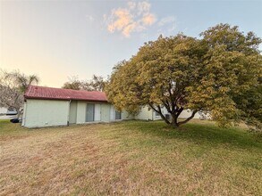10319 Matchlock Dr in Orlando, FL - Building Photo - Building Photo