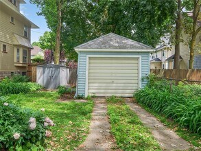 919 S Goodman St in Rochester, NY - Building Photo - Building Photo