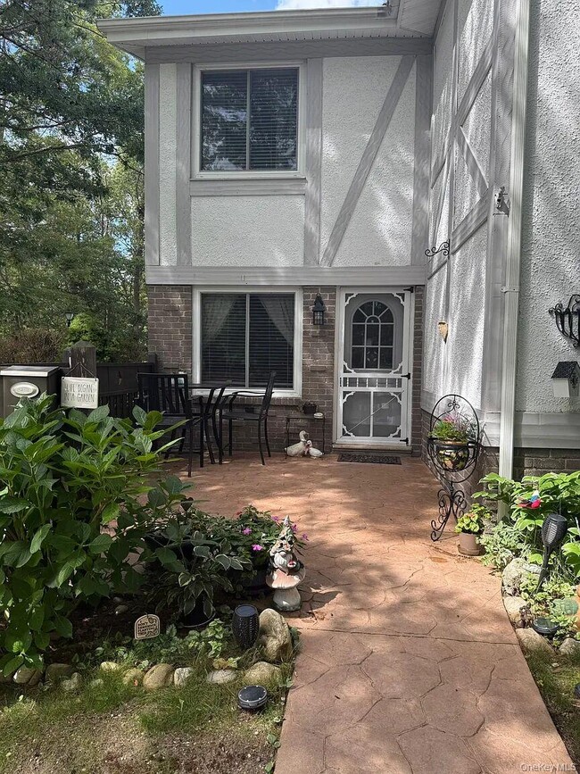 property at 586 Blue Ridge Dr