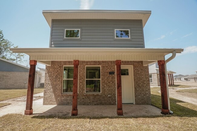 752 N Honey Locust Bnd