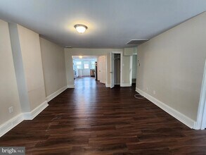 129 Shearer St, Unit 2 in North Wales, PA - Building Photo - Building Photo