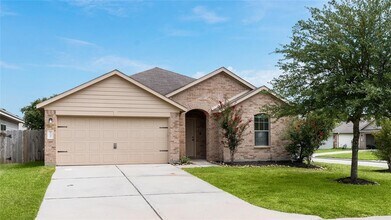 7226 Basque Country Dr in Magnolia, TX - Building Photo - Building Photo