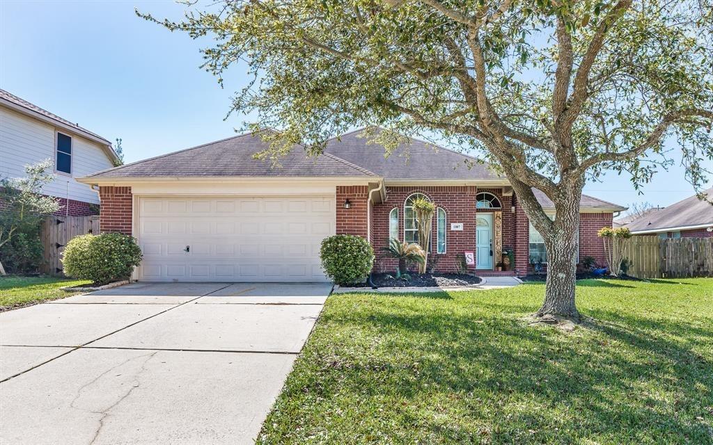 1107 Breckenridge Cove Ln in League City, TX - Foto de edificio