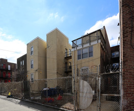 4413-4417 Walnut St in Philadelphia, PA - Building Photo - Building Photo