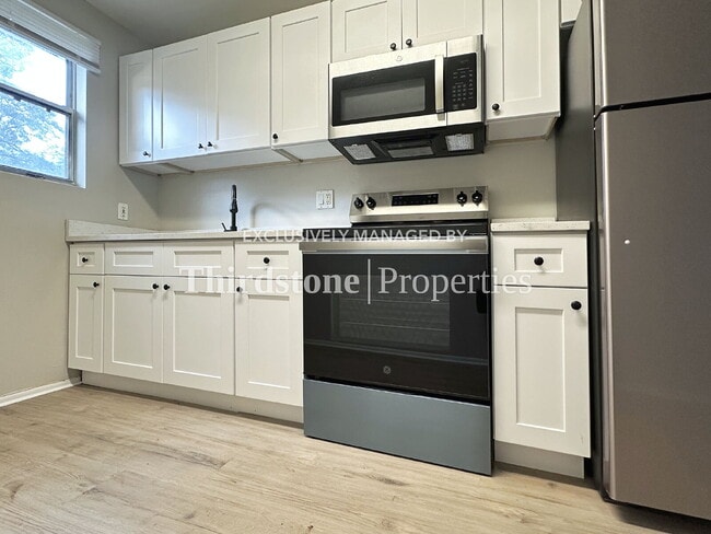 1930 Park St in Atlantic Beach, FL - Building Photo - Building Photo