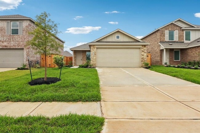 property at 28727 Texas Plns Dr