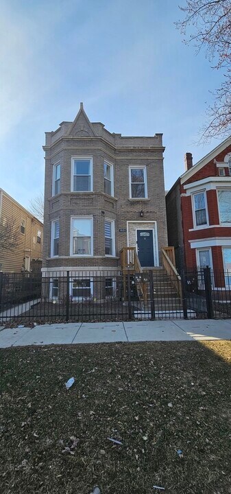 1826 S Springfield Ave in Chicago, IL - Building Photo