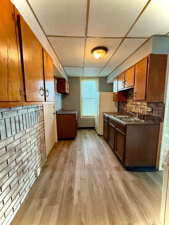 60 James St in Amsterdam, NY - Building Photo
