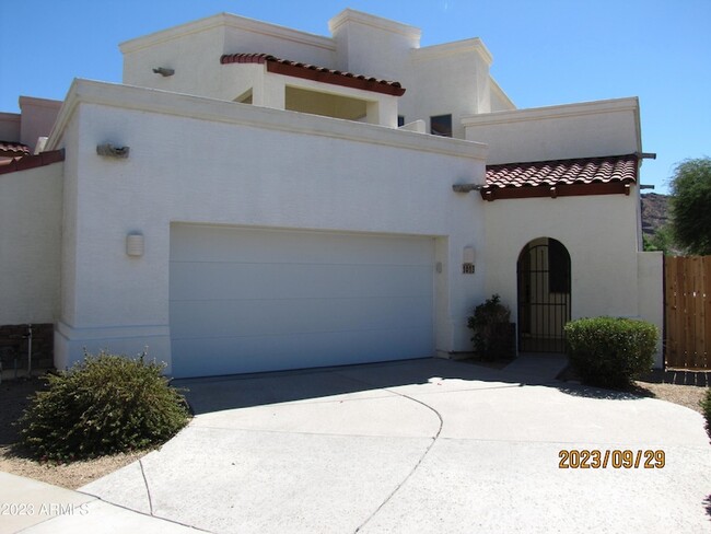 1613 E Grandview Rd, Unit B1507 in Phoenix, AZ - Building Photo - Building Photo