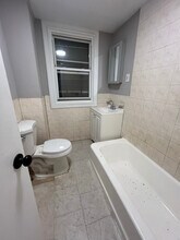 34 N 18th St in East Orange, NJ - Foto de edificio - Building Photo