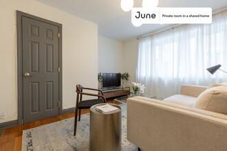 Private bedroom in 5 bed/3 bath Home in Boston, MA - Building Photo - Building Photo