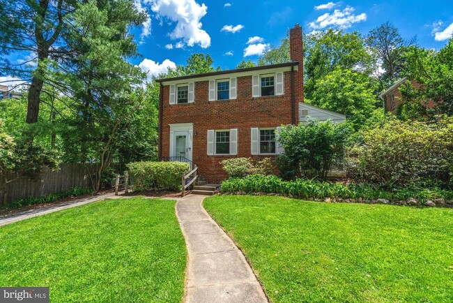 property at 5333 Saratoga Ave