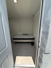 3101 SW 14th St in Fort Lauderdale, FL - Building Photo - Building Photo