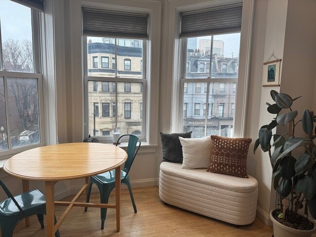546 Columbus Ave, Unit 7, Unit 7