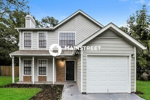 6722 Bent Creek Dr in Rex, GA - Building Photo