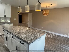 609 E La Donna Dr in Tempe, AZ - Building Photo - Building Photo
