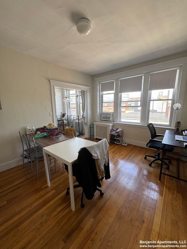 property at 90 Brainerd Rd