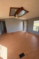 125 Old Red Rd in Ward, AR - Building Photo