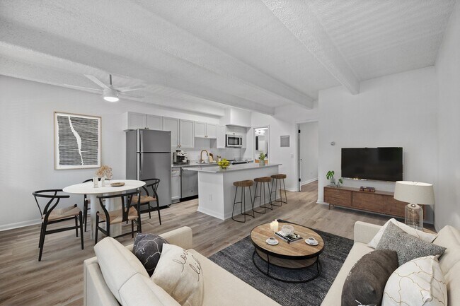 Charmel Apartments in Denver, CO - Building Photo - Building Photo