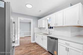 Room in House on Sara Dr in Nashville, NC - Building Photo - Building Photo