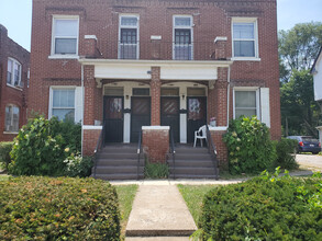 1730 Saint Louis Ave, Unit Bottom Floor in East St. Louis, IL - Building Photo - Building Photo