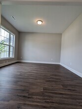 8712 Yellow Aster Rd in Knoxville, TN - Building Photo - Building Photo