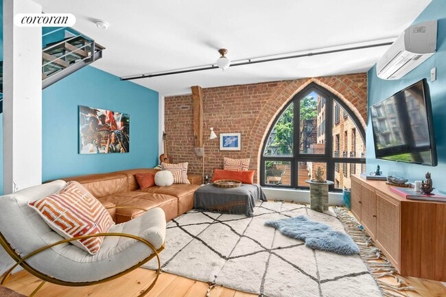 property at 163 N 6th St