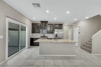 4466 Verdon St in North Las Vegas, NV - Building Photo - Building Photo