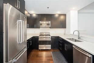1100 Maxwell Ln in Hoboken, NJ - Building Photo