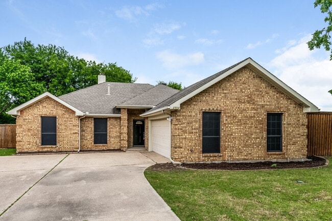 property at 2101 Garner Cir