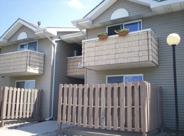 White Birch Apartments in West Branch, MI - Foto de edificio - Building Photo