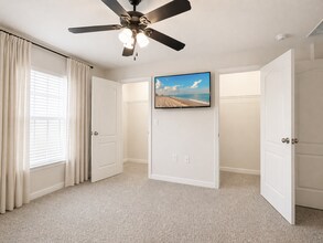 4194 Winding Vine Dr in Lakeland, FL - Building Photo - Building Photo