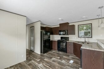5136 Canterbury Ave in Portage, IN - Building Photo - Building Photo