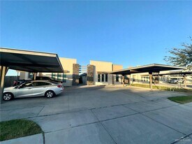 16 Cathedral Hl in Edinburg, TX - Building Photo